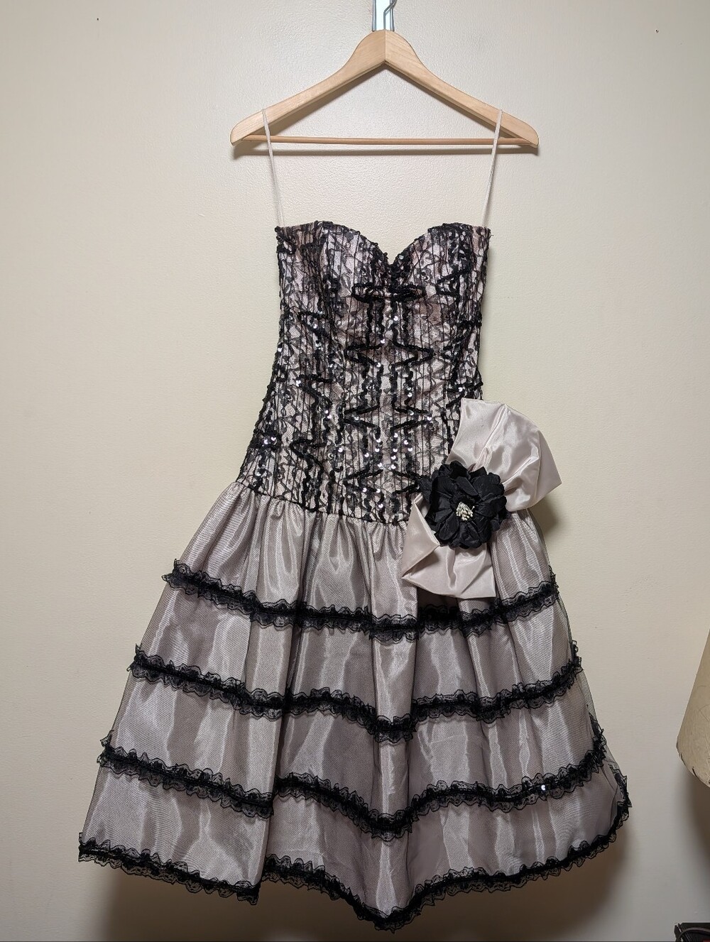 Vintage Nadine Strapless Lace Sequin Party Dress Medium Bow Prom Cocktail